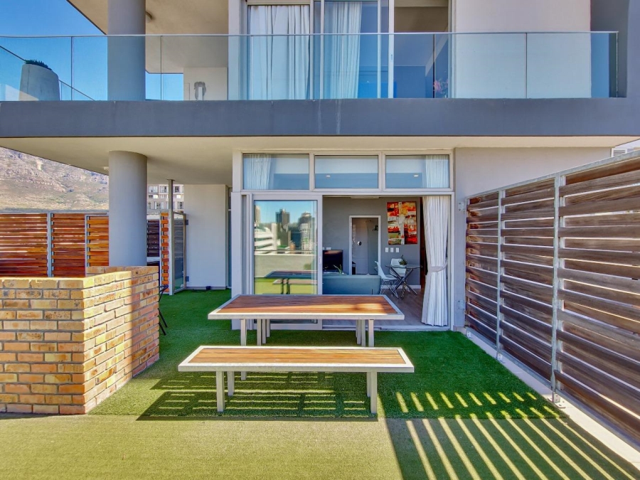 1 Bedroom Property for Sale in Cape Town City Centre Western Cape